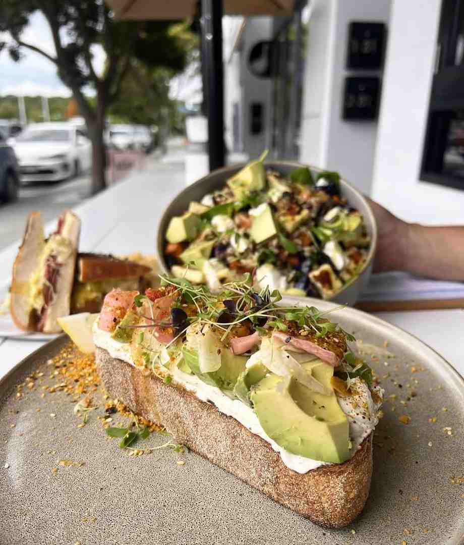 Maroochydore Café Serving Avocado Toast: Top Local Options