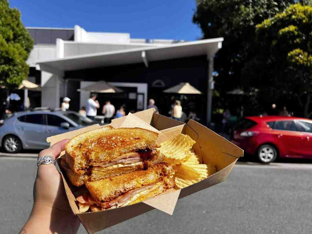 Where to Find a Cafe Sandwich Near Me in Maroochydore
